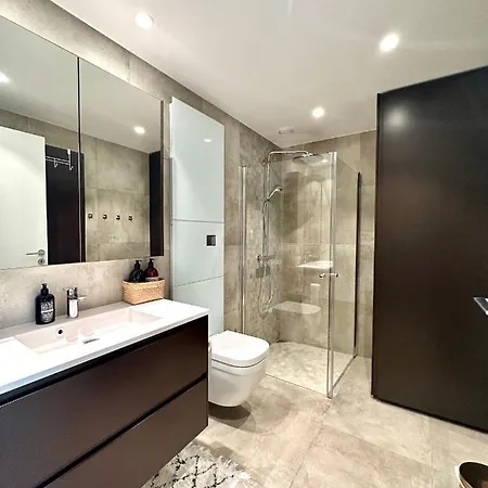 Aurora Apartment